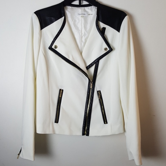Calvin Klein Jackets & Blazers - Calvin Klein Cream and Black Jacket w Gold Detail